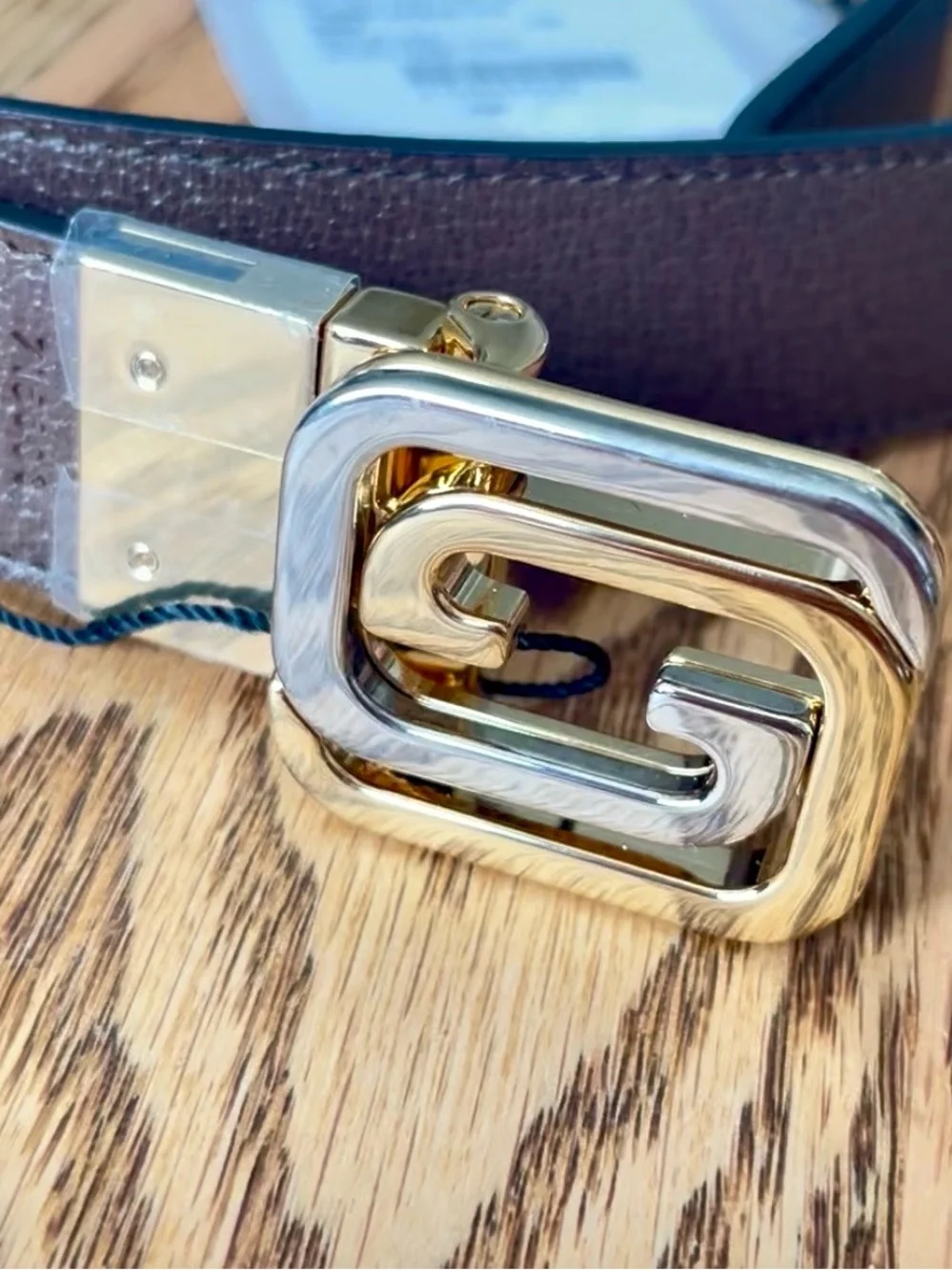 GUCCI REVERSIBLE BELT WITH SQUARED INTERLOCKING GG